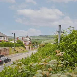 hillside-view-staithes.yorkshirehotels.net/